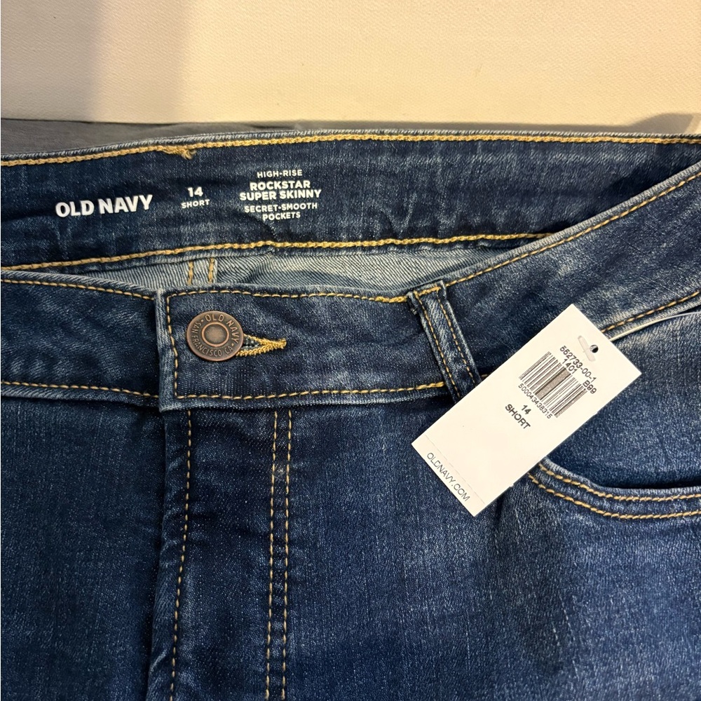 Old navy High-Waisted Rockstar Super-Skinny Jeans
